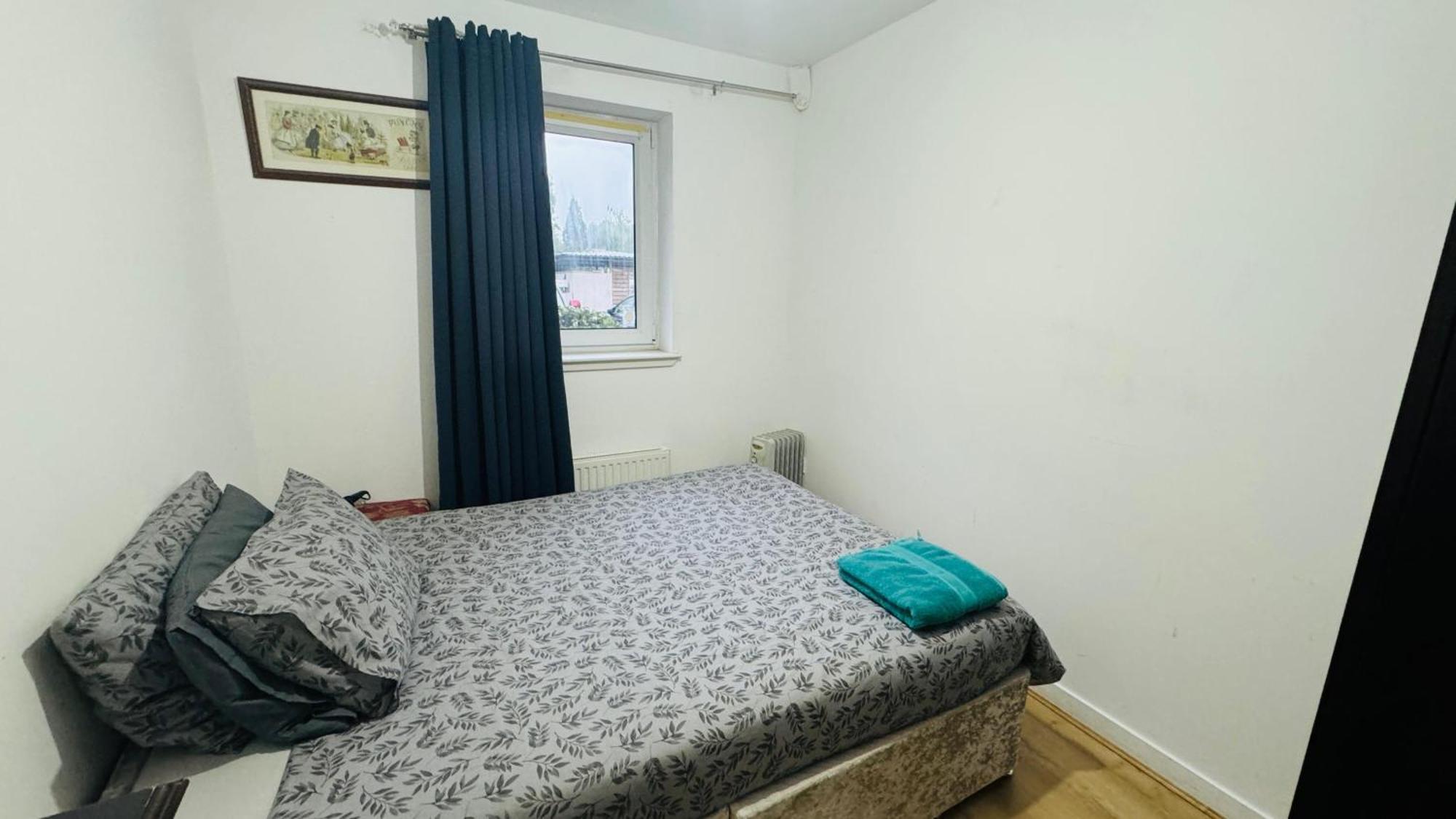 Fabulous 1Bed 1Bath Ground Floor Shared Accommodation ,Only Double Room Edinburgh Exterior photo